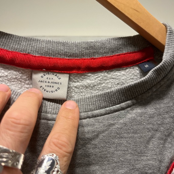 Jack & Jones Crew Neck Sweater embellished with NASA and space mission badges - Picture 9 of 10